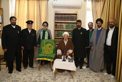 تصاویر: دیدار خادمان آستان قدس رضوی با حضرت آیت الله مکارم شیرازی | خبرگزاری بین المللی شفقنا