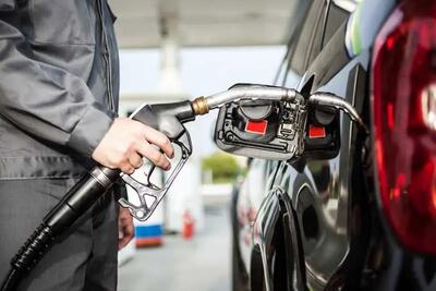 یک خبر مهم برای مصرف کنندگان بنزین| سهمیه سوخت این خودروها قطع می‌شود
