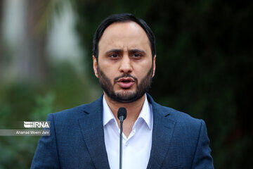 خبر جدید علی بهادری جهرمی درباره جستجو برای یافتن بالگرد سانحه دیده رئیس جمهور
