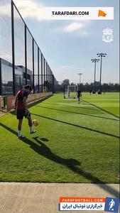 گل زیبای لوییز دیاز در تمرینات لیورپول از زاویه پشت دروازه / فیلم - پارس فوتبال | خبرگزاری فوتبال ایران | ParsFootball