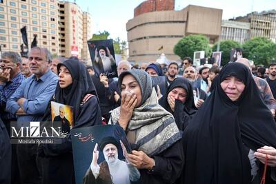 گزارش تصویری از حال و هوای مردم تهران پس از شهادت آیت‌الله ‌رئیسی
