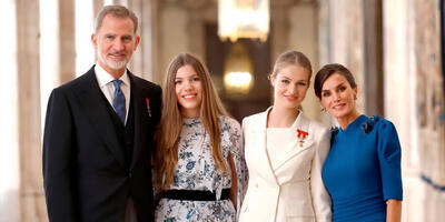 اعضای سلطنتی اسپانیا یکی از یکی خوشگل‌تر و خوش‌لباس‌تر؛ جدیدترین تصاویر این خانواده سوژه کل جهان شد - چی بپوشم