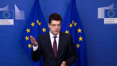 اتحادیه اروپا از کمک به عملیات جستجوی بالگرد رئیسی دفاع کرد