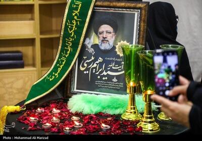 اجتماع مردم تهران، مشهد، اراک و گلستان در سوگ شهادت رئیس‌جمهور