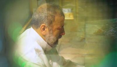 فیلمی از خادم الرضا شهید آیت الله رئیسی رییس جمهور در حرم مطهر رضوی