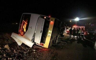 تصادف هولناک یک اتوبوس در جاده کاشان - نطنز