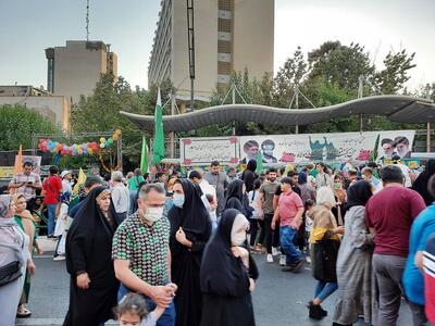 جمهوری اسلامی از جشن‌های خیابانی شاکی شد