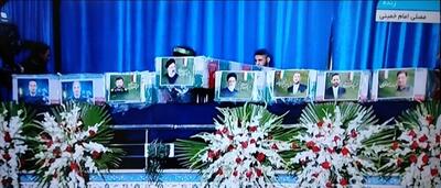 وداع با پیکر رئیس‌جمهور و شهدای خدمت در مصلی تهران در حال برگزاری است