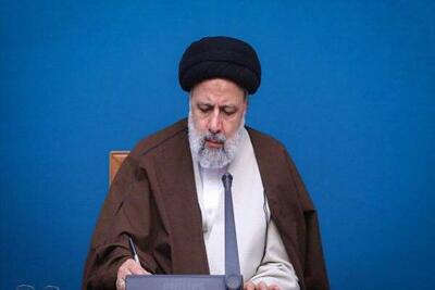 عکسی از پیکر کفن‌پوشِ رئیس‌جمهور فقید ایران