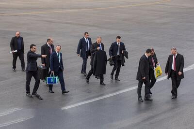 اولین تصاویر از لحظه ورود نخست وزیر ارمنستان به تهران (فیلم)