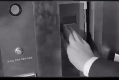 (ویدئو) دستگاه های خودپرداز در دهه ۱۹۶۰ چگونه کار می کردند؟