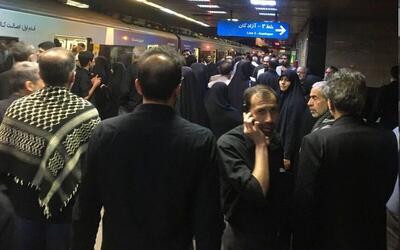 (ویدئو) شعار «لبیک یا حیدر» مردم در مترو