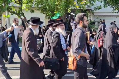 عکسی از حضور خاخام های یهودی در مراسم تشیع پیکر شهدای خدمت