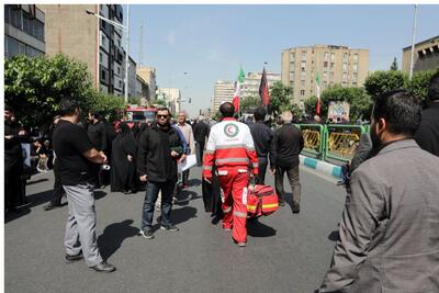 بهره‌مندی ۹۰۵ نفر از خدمات درمانی هلال‌احمر تهران در مراسم تشییع پیکر شهدای خدمت