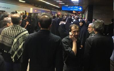 متروی تهران گنجایش این همه مردم انقلابی را ندارد
