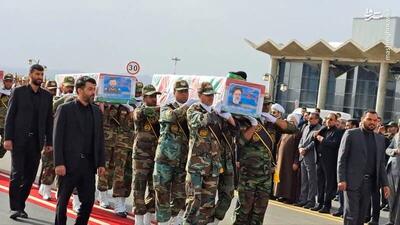 استقبال از رئیس جمهور شهید در فرودگاه بین‌المللی بیرجند
