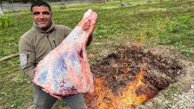 کباب کردن ران گاو بزرگ در تنور زیر زمینی به روش جدید آشپز آذربایجانی (فیلم)