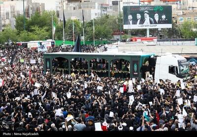 در خیابان امام رضا فقط جمعیت می‌بینی