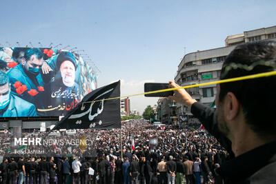 تصاویر پهپادی از حضور مردم در مراسم تشییع رئیس‌جمهور شهید
