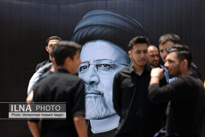 فیلم/ پیکر هشتمین رئیس جمهور ایران در خاک آرام گرفت