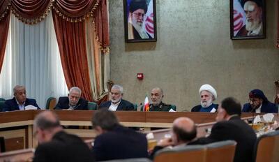 نشست فرمانده کل سپاه با گروه‌های مقاومت در تهران