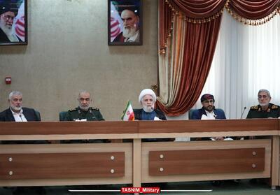 اختصاصی/جلسه گروه‌های مقاومت با سلامی و قاآنی در تهران - تسنیم