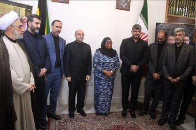 رئیس‌جمهور و وزیر خارجه تانزانیا در سفارت ایران حضور پیدا کردند