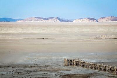 حال دریاچه ارومیه بد شد