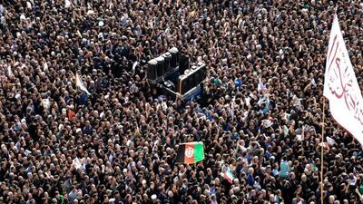 حضور بیش از یکصد هزار مهاجر افغانستانی در تشییع رئیس جمهور