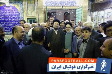 عکس‌| محمد خاتمی و حسن خمینی در این مراسم ویژه - پارس فوتبال | خبرگزاری فوتبال ایران | ParsFootball