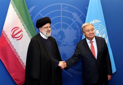عکس؛ ادای احترام دبیرکل سازمان ملل به رئیس‌جمهور و وزیر خارجه فقید ایران