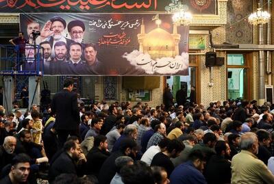 حضور فرزندان رهبر انقلاب در گرامیداشت شهید رئیسی در مسجد ارک + تصاویر