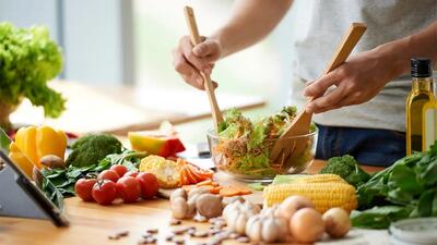 کاهش چربی شکم با 7 غذای کم‌ کربوهیدرات
