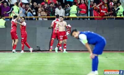 شادی گل اوستون اورونوف که در تلویزیون سانسور شد! + عکس - پارس فوتبال | خبرگزاری فوتبال ایران | ParsFootball