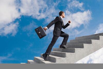بالا رفتن از پله های ترقی در زندگی از زوال عقل پیشگیری می کند