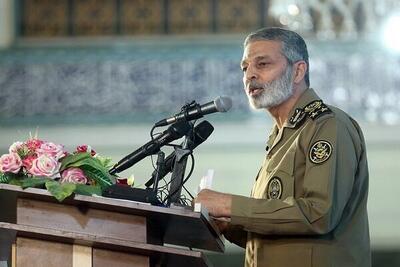 فرمانده کل ارتش: ملت ایران در انتخابات ریاست جمهوری مقابل دشمن می‌ایستد