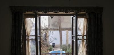 (تصاویر) نماهایی از خانه زیبای مشهورترین پزشک ایرانی