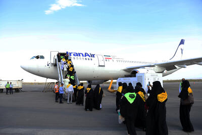 اولین پرواز زائران سرزمین وحی از فرودگاه همدان انجام شد