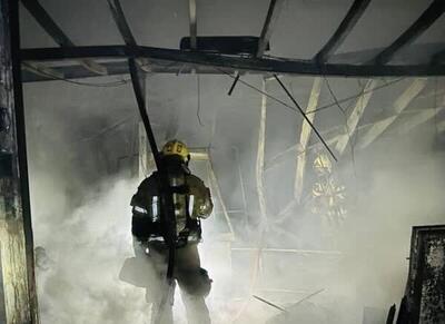 نجات ۱۸ نفر از آتش‌سوزی باشگاه ورزشی بانوان در اصفهان