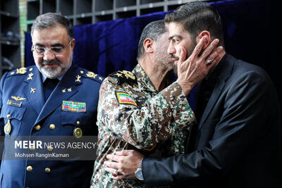 بزرگداشت شهدای خدمت در ستاد فرماندهی ارتش جمهوری اسلامی ایران