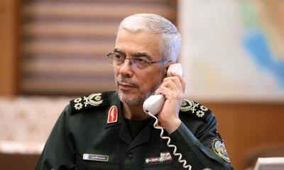 گفت‌وگوی مهم فرمانده ارتش پاکستان با رئیس ستاد کل نیروهای مسلح ایران