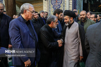 تصاویر مراسم گرامیداشت رئیس جمهور شهید در مسجد ارگ