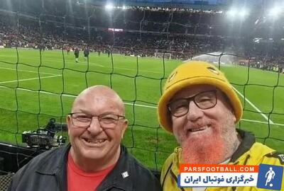 منچستریونایتد ۲ هوادار به ظاهر معلول را مجازات کرد! + عکس - پارس فوتبال | خبرگزاری فوتبال ایران | ParsFootball