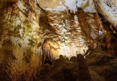 غارت 70ساله از غار هستیجان و تخریب سنگ‌نگاره‌های 30هزار ساله - تسنیم