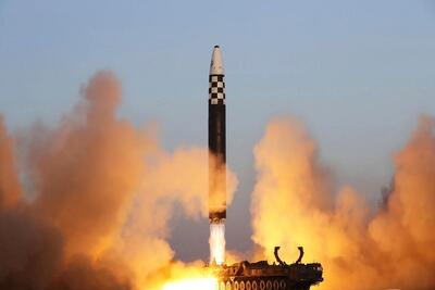 ژاپن : کره‌ شمالی یک موشک بالستیک آزمایش کرد