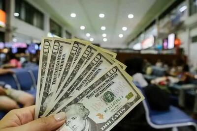 پیش‌بینی قیمت دلار فردا سه‌شنبه ۸ خرداد ۱۴۰۳ | اقتصاد24