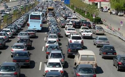 ترافیک سنگین در آزادراه قزوین- کرج - تهران
