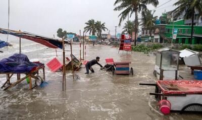 هشدار طوفان شدید در بنگلادش؛ هزاران نفر خانه‌های خود را ترک کردند