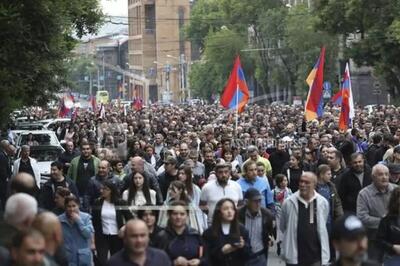 معترضان در ارمنستان خواستار استعفای «نیکول پاشینیان» شدند