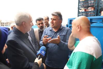 استاندار مازندران به صورت سرزده از میدان میوه و تره بار ساری بازدید کرد